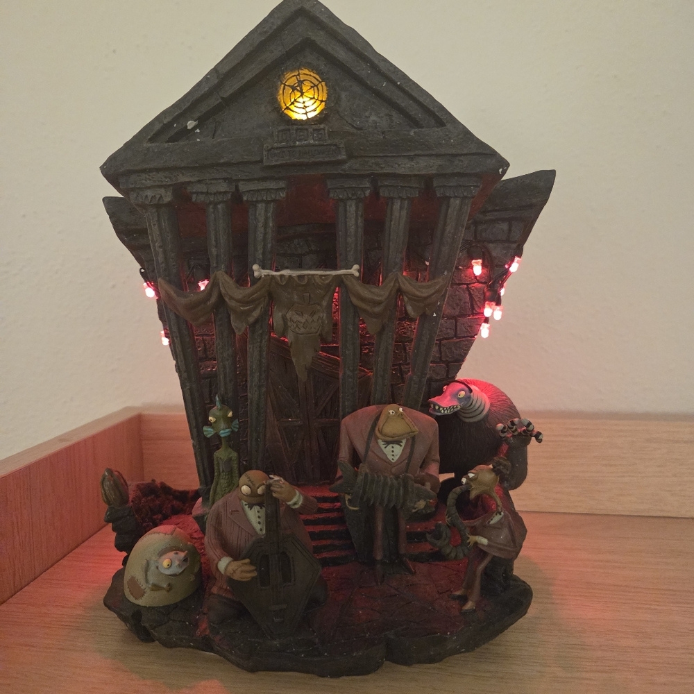 Halloween Haunted Mansion Figurine with Lights